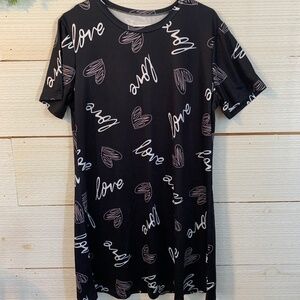 Black & White Summer Nightgown.  Size XL